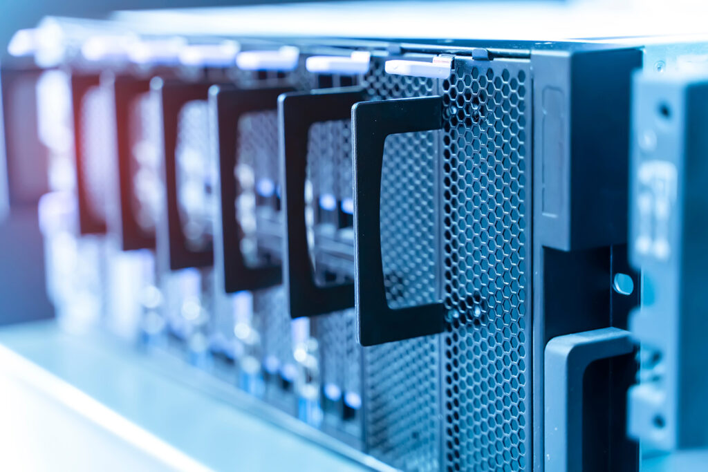 praktyce RAID nie chroni danych przed błędami logicznymi, atakami ransomware czy przypadkowym usunięciem plików